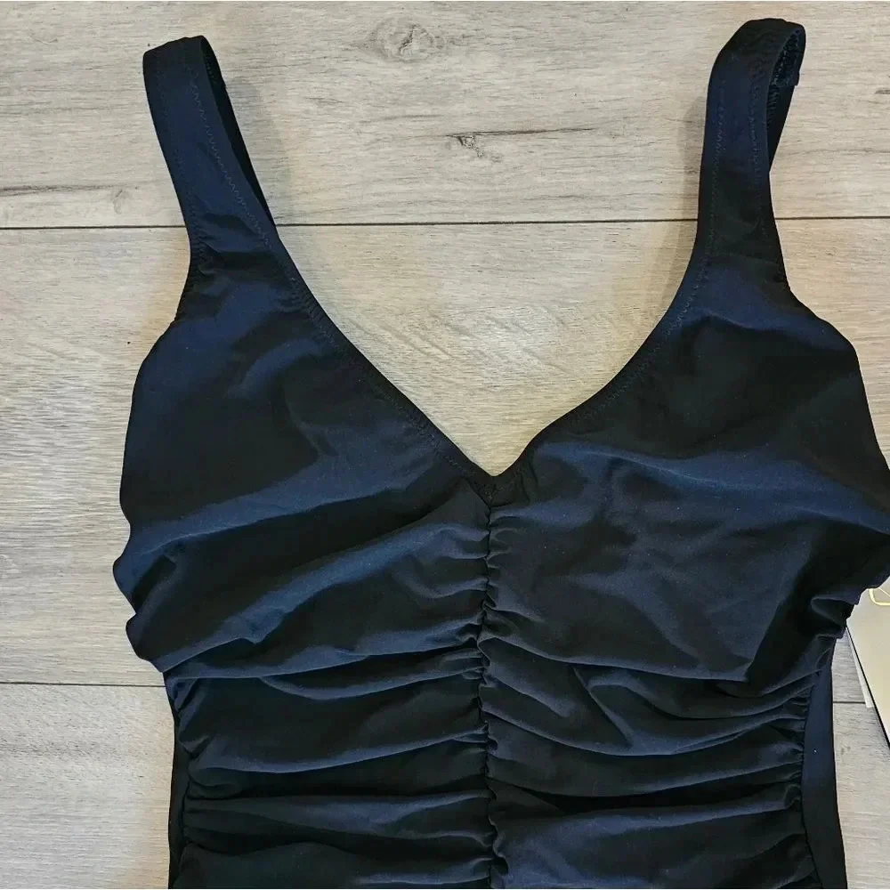 Contours Solitaire V-Neck center Rushing Underwire black One Piece Swimsui… - Picture 9 of 16